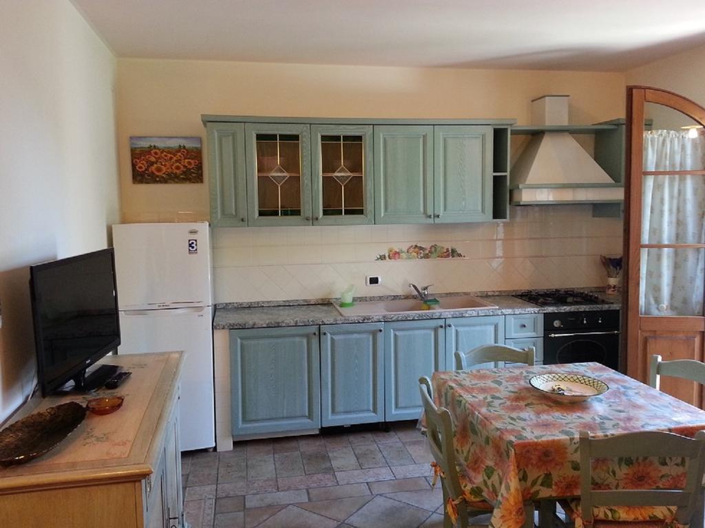 Ferienwohnung Casamare Gianluca Marina di Massa Zimmer foto